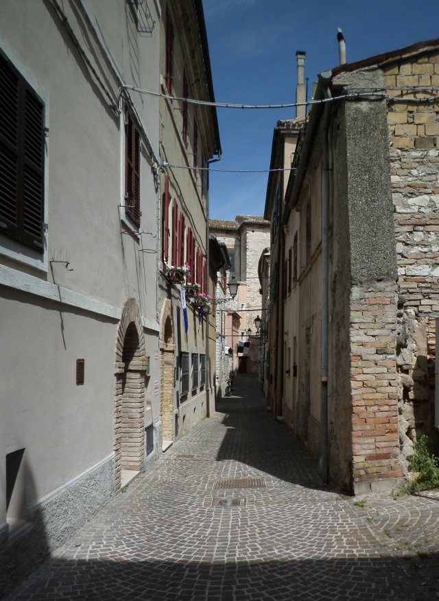 Quaint glimpse of an old street in Sirolo